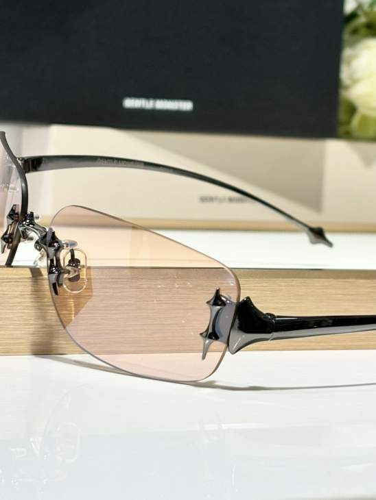 Picture of Gentle Monster Sunglasses _SKUfw66211533fw